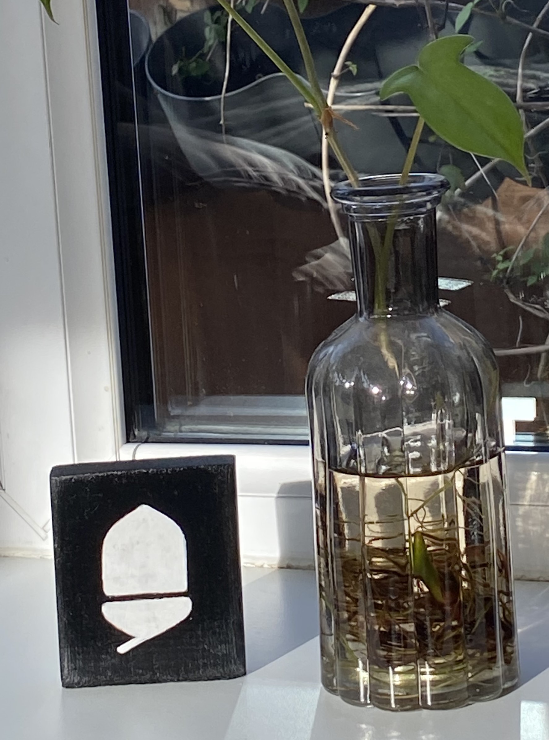 Hand Painted Acorn on Recycled Wood 7x8cm